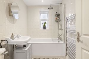 Family Bathroom- click for photo gallery